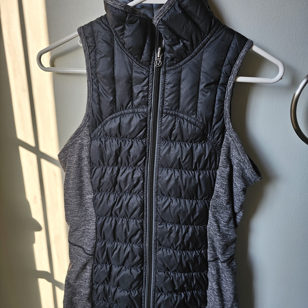 lululemon athletica Black and Gray Down Vest